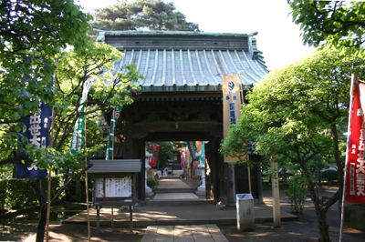 三宝寺山門