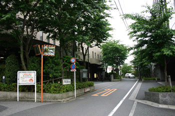 落合斎場式場棟